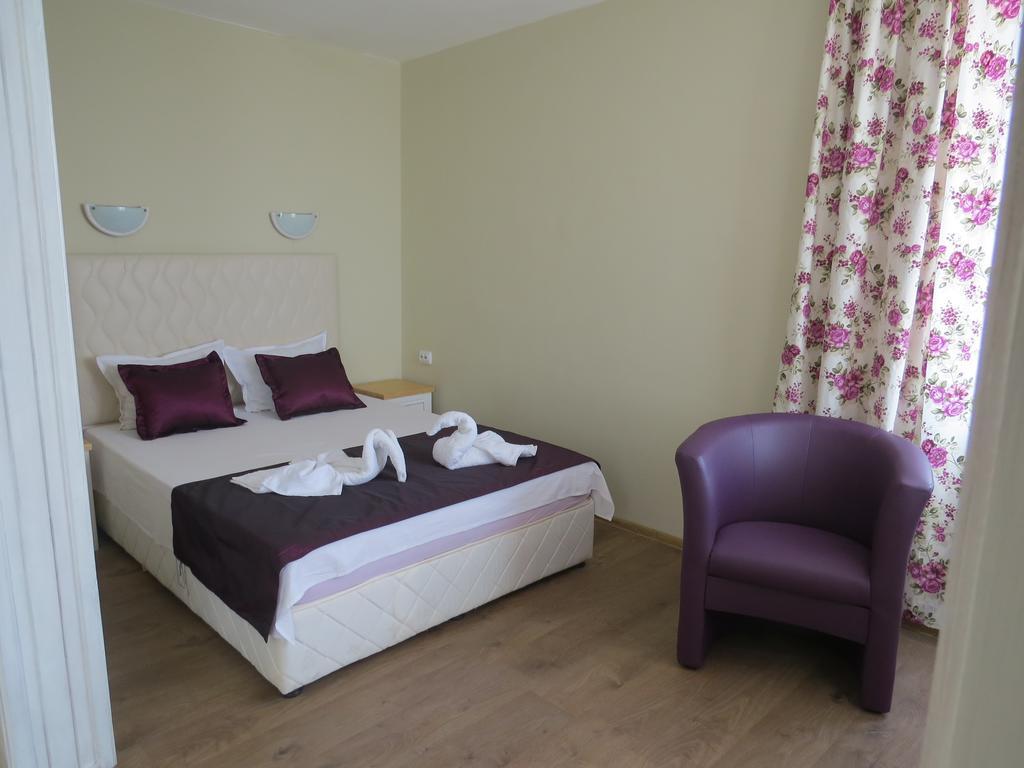 Family Hotel Sofi โซโซโปล ห้อง รูปภาพ