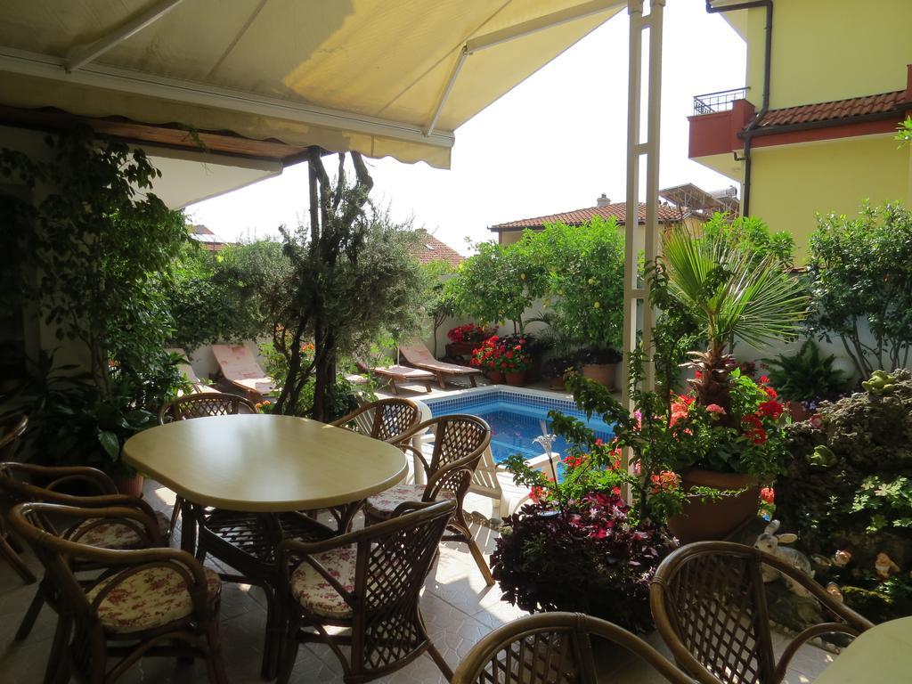Family Hotel Sofi โซโซโปล ภายนอก รูปภาพ